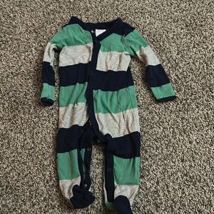 Baby gap footed pj